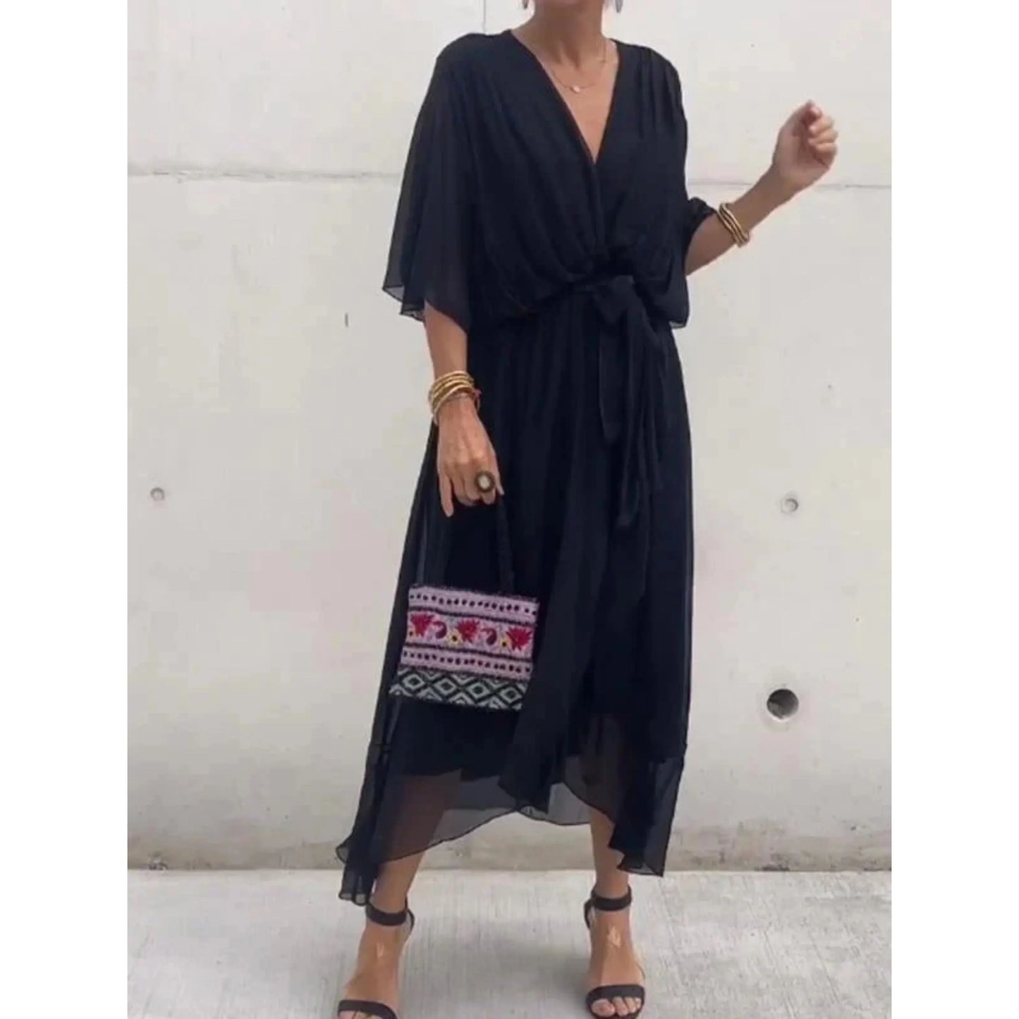 Camila | Vestido midi para mujer con escote en V y cinturón