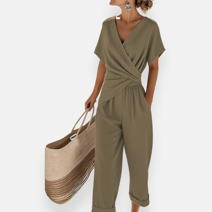 Iona | Conjunto Elegante con Diseño Cruzado y Pantalón Largo