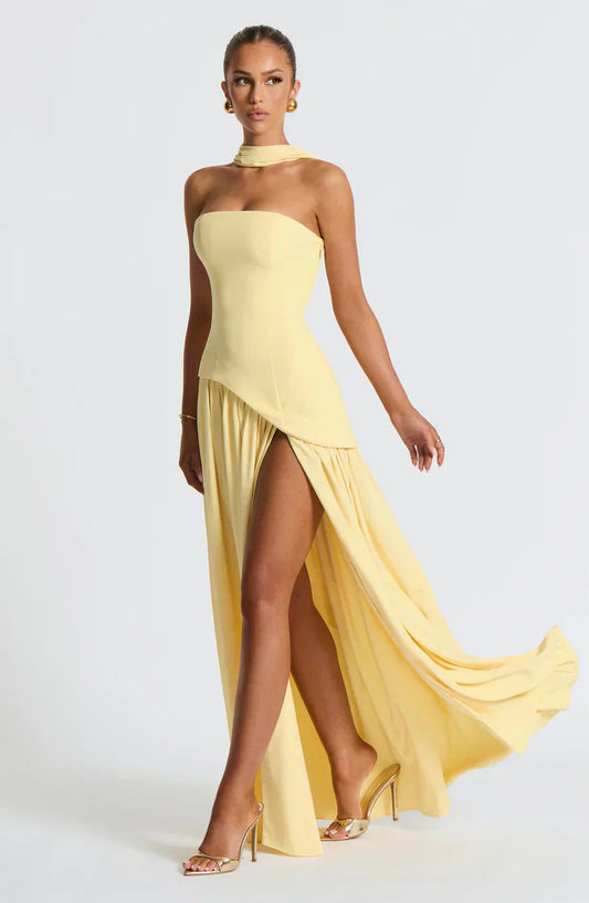 Talina | Vestido maxi asimétrico sin tirantes para mujer