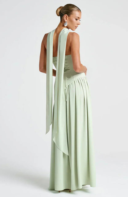 Talina | Vestido maxi asimétrico sin tirantes para mujer