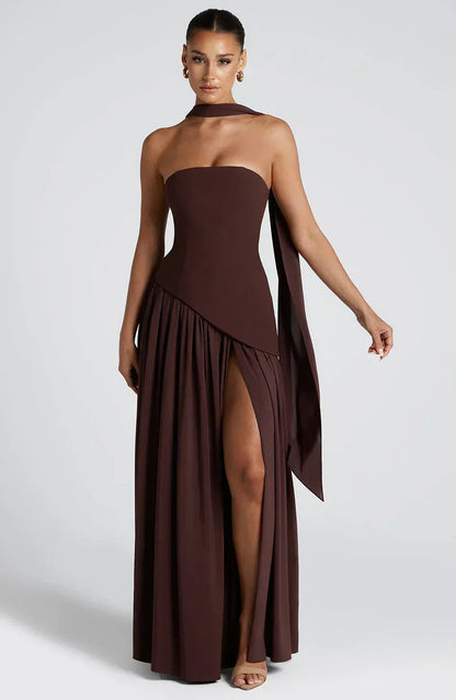 Talina | Vestido maxi asimétrico sin tirantes para mujer